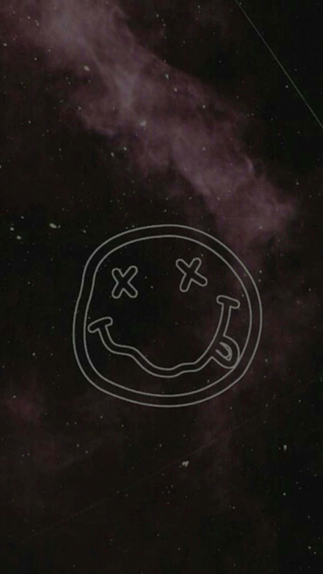 Aesthetic Grunge Phone 桌布 壁紙 — 一個白色輪廓的笑臉，眼睛呈X形，漂浮在充滿星星的深紫色星雲中。