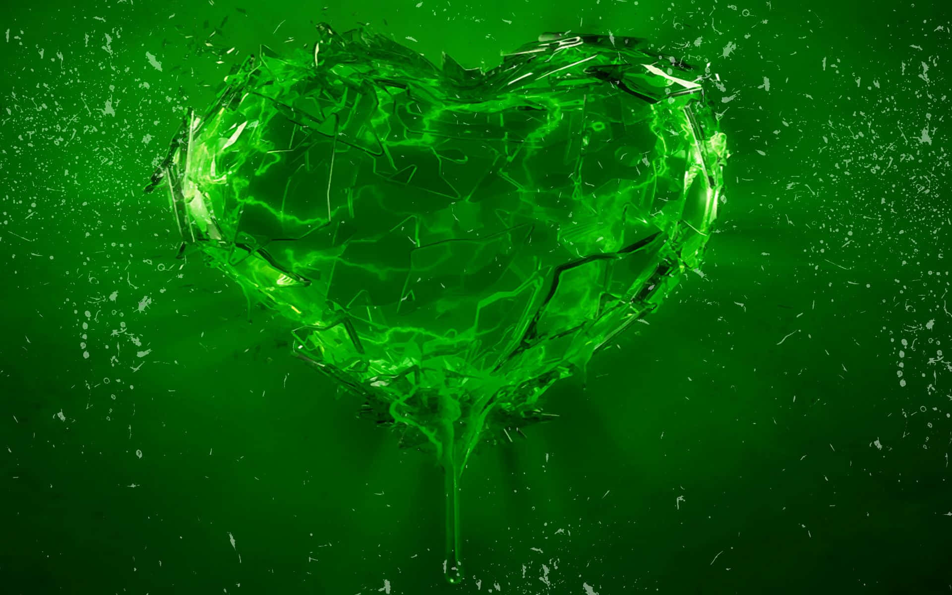 Green Heart 桌布 壁紙 — 一個破碎的綠色玻璃心臟在紋理深綠色背景上滴落液體。