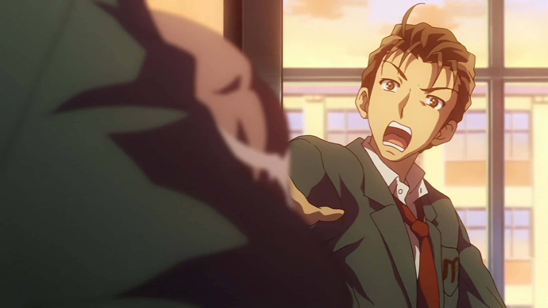 Haruhi Taniguchi 桌布 壁紙 — 一個穿著校服的動畫男孩在窗邊尖叫，一個陰影人物籠罩著他。