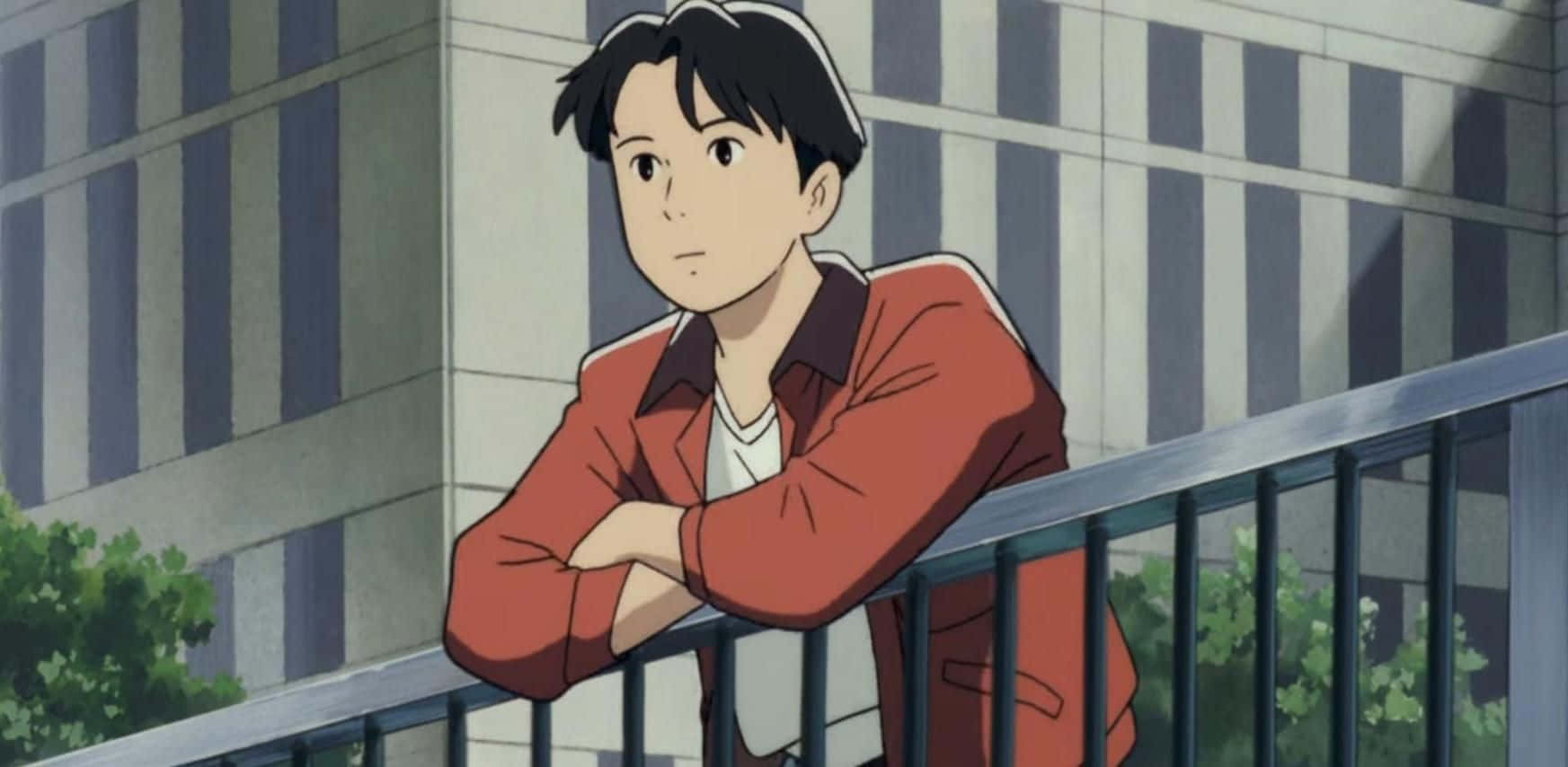 Studio Ghibli Ocean Waves 桌布 壁紙 — 一個穿著紅色外套的年輕動漫男孩，在現代建築背景下若有所思地靠在陽台欄杆上。