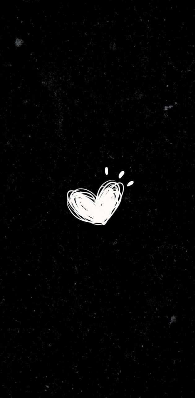 Black And White Heart 桌布 壁紙 — 一個簡單的白色塗鴉心形漂浮在帶有細微斑點的紋理黑色背景上。