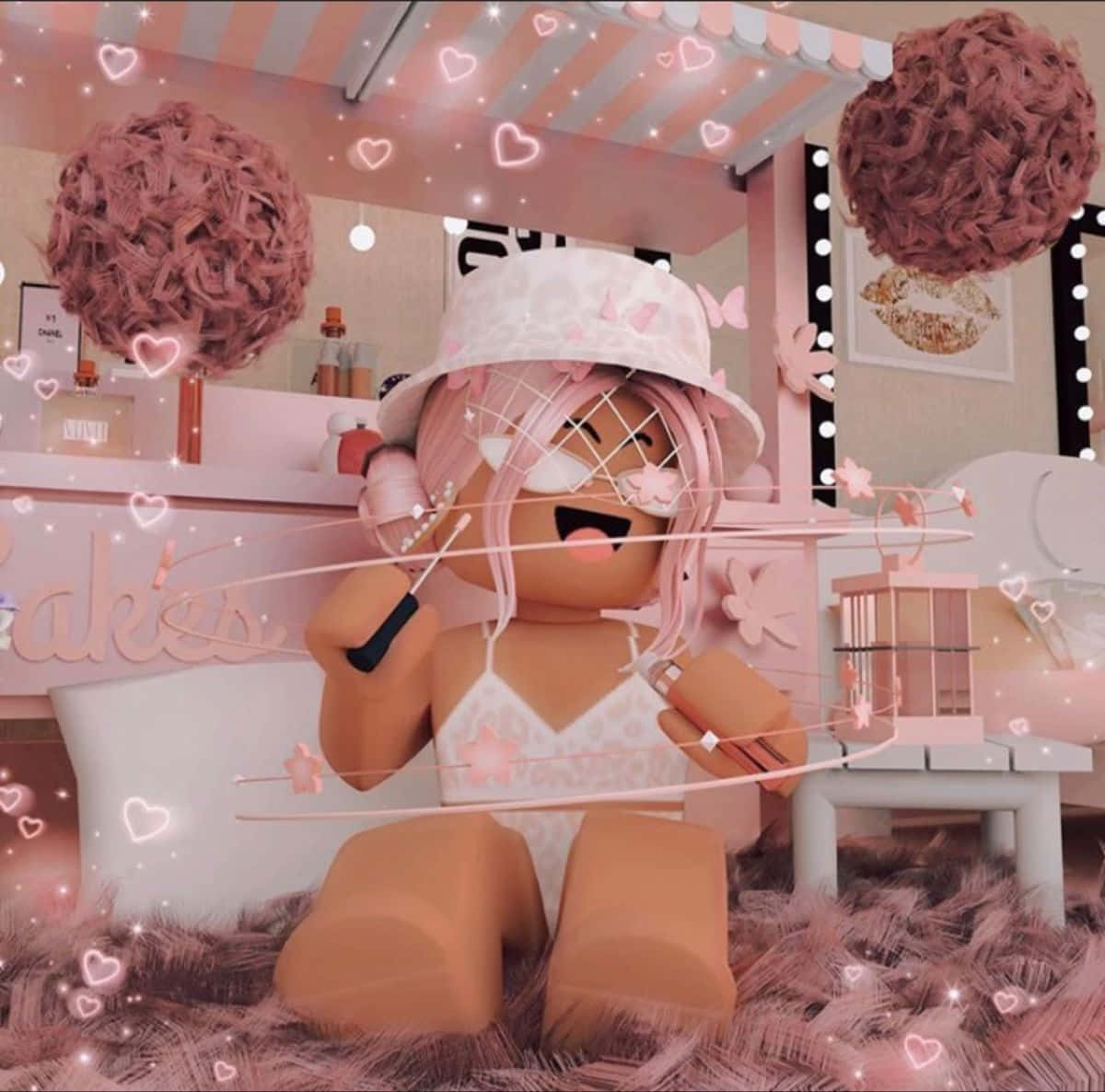 Roblox Aesthetic 桌布 壁紙 — 一個粉紅色頭髮、戴白色帽子的 Roblox 頭像坐在一個以心形和毛絨質感裝飾的粉紅色房間裡。