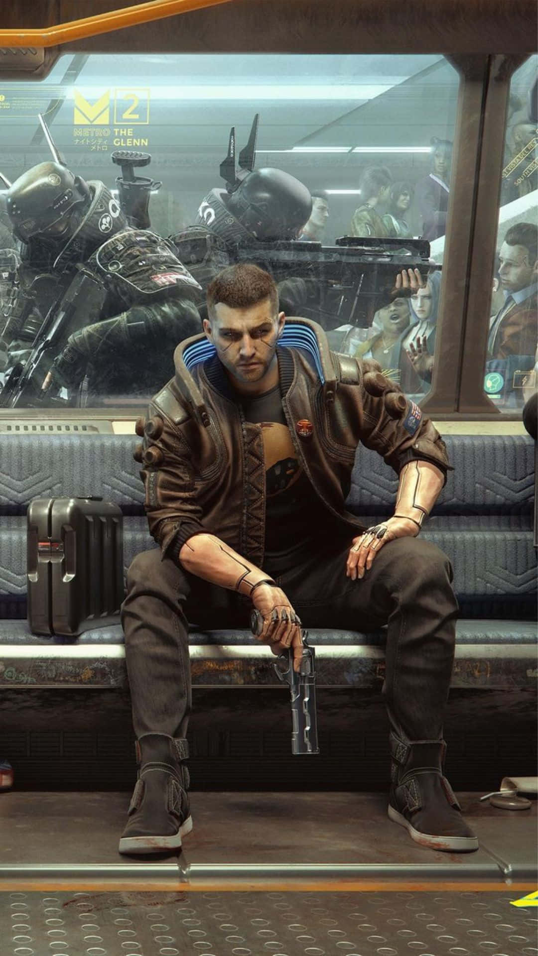 Cyberpunk 2077 Characters 桌布 壁紙 — 一個粗獷的賽博龐克男子，擁有機械手臂，坐在地鐵長椅上，手持手槍，身後有裝甲身影隱現。