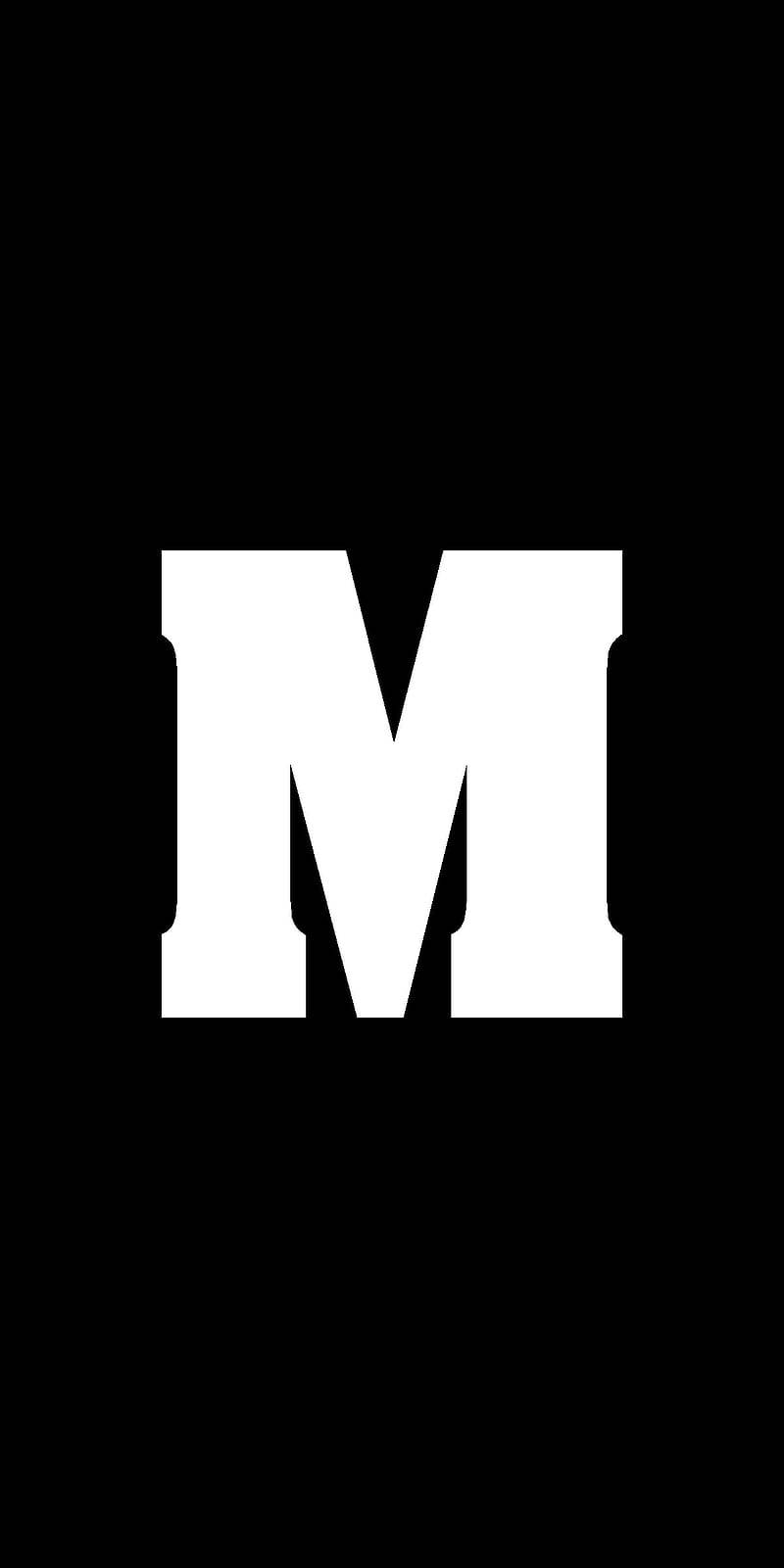 Letter M 桌布 壁紙 — 一個粗體白色字母M居中於純黑色背景上，營造出鮮明的極簡對比。