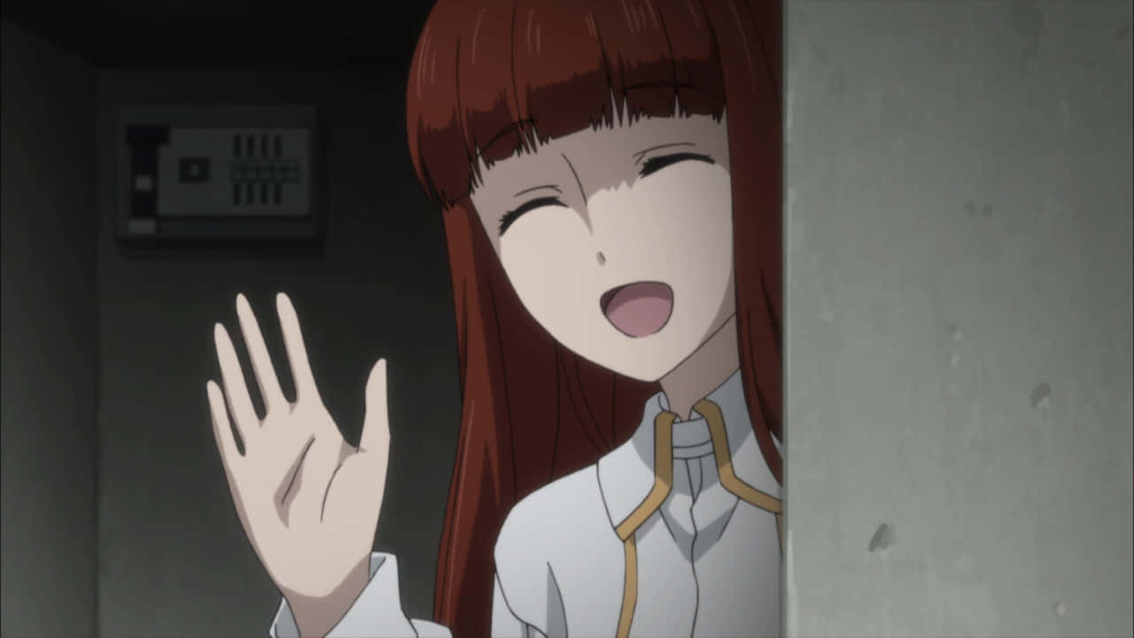 Kagari Shiina 桌布 壁紙 — 一個紅髮的開朗動畫女孩在昏暗的房間裡從混凝土牆後面高興地揮手。