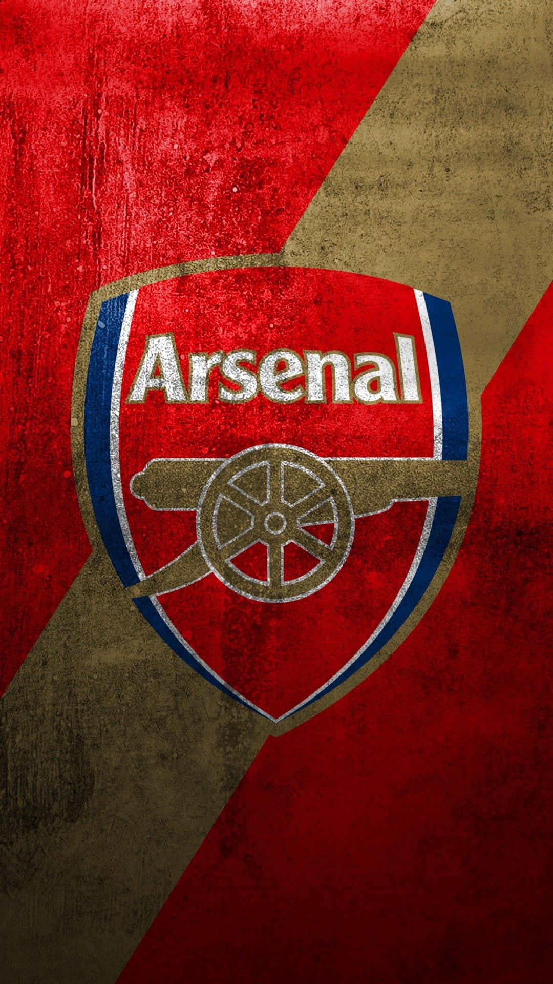 Arsenal 桌布 壁紙 — 一個經風化的阿仙奴足球會徽章，居中放置在帶有紋理頹廢效果的紅金斜角背景上。