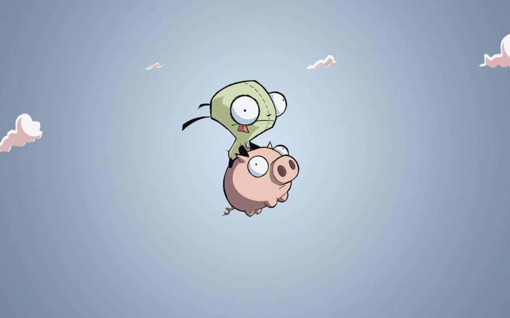 Invader Zim 桌布 壁紙 — 一個綠色卡通外星人，大眼睛，騎著一隻粉紅色的豬，穿過柔和的藍天，有蓬鬆的雲朵。