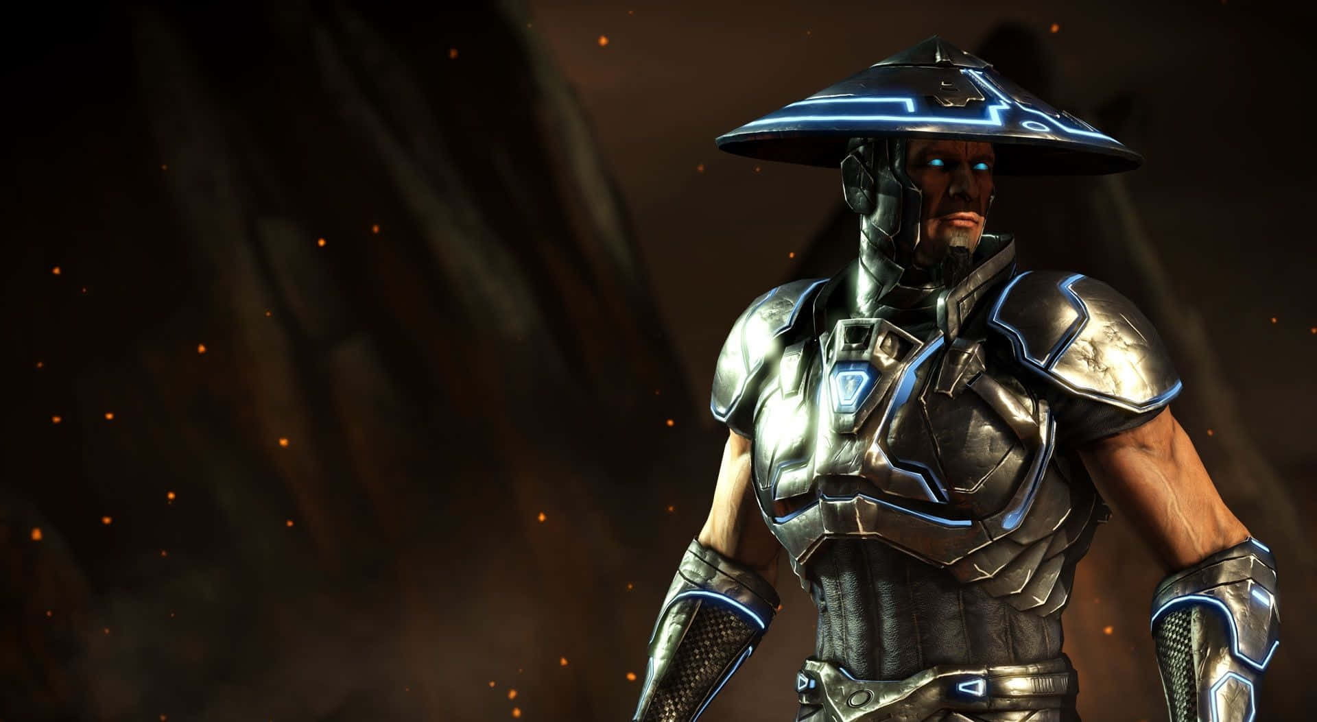 Mortal Kombat Raiden 桌布 壁紙 — 一個肌肉發達的戰士身穿未來風格的金屬盔甲，帶有發光的藍色點綴，站在黑暗煙霧繚繞的背景中，周圍漂浮著餘燼。