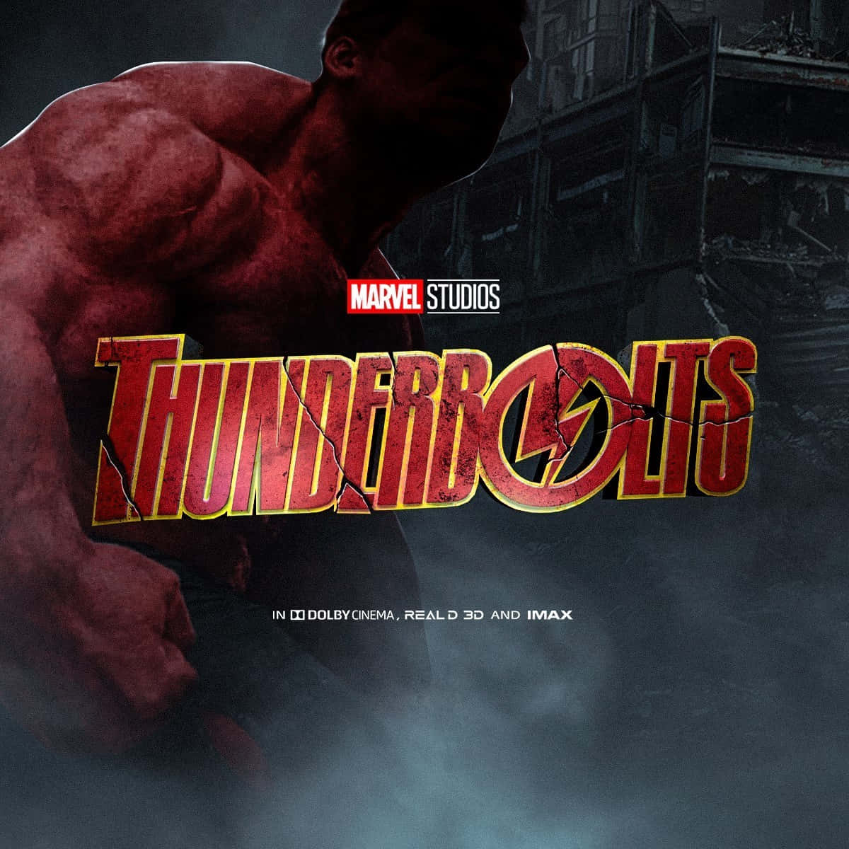 Thunderbolts 桌布 壁紙 — 一個肌肉發達的紅色皮膚人物聳立在一個破裂的「THUNDERBOLTS」標誌之上，背景是煙霧瀰漫的廢墟城市環境。