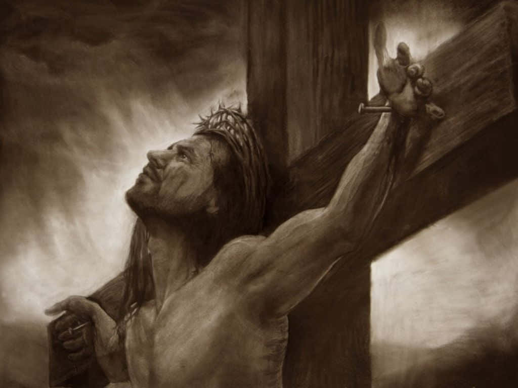 Jesus Crucifixion 桌布 壁紙 — 一個莊嚴的人物戴著荊棘冠冕，在暴風雨的天空下被釘在十字架上，是一幅戲劇性的單色畫作。