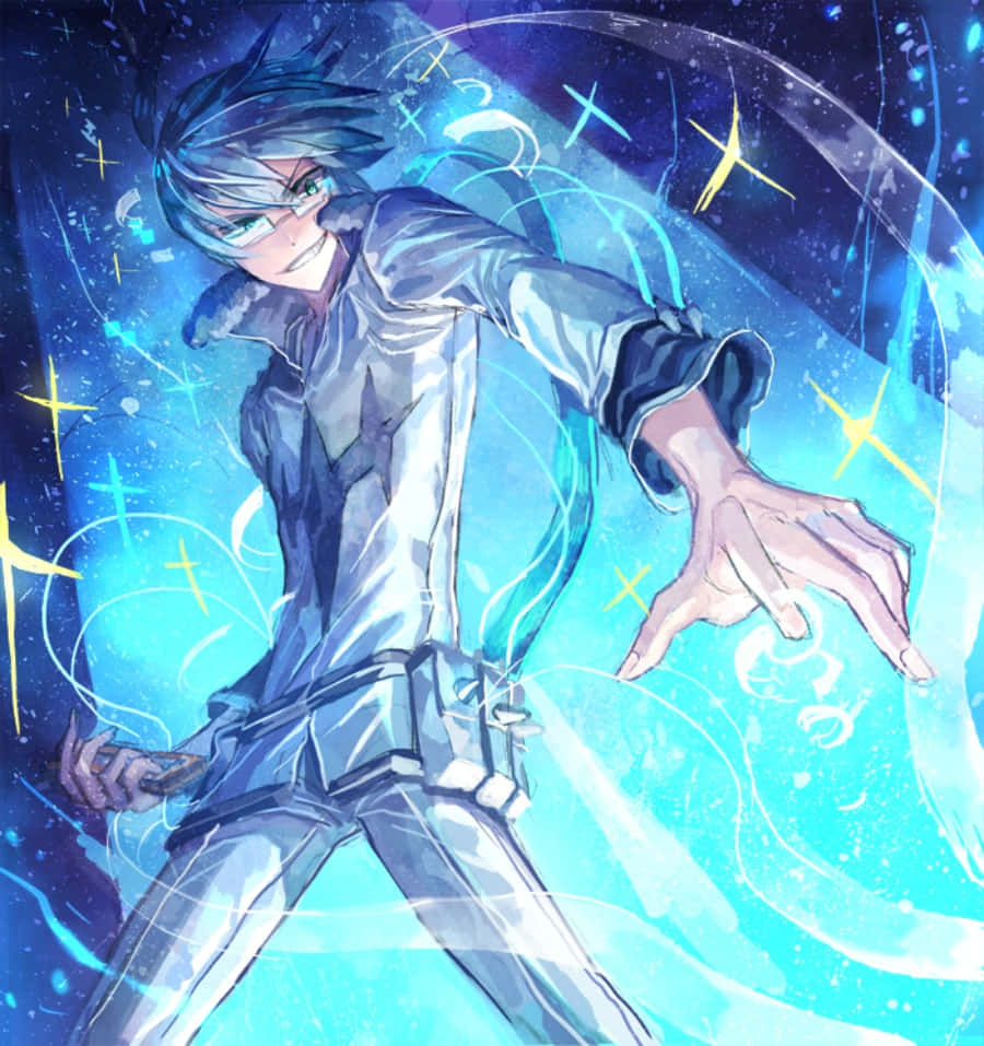 Houka Inumuta 桌布 壁紙 — 一個藍髮動漫男孩穿著銀色服裝，伸出手，發光的能量在他周圍旋轉，背景是星光燦爛的宇宙。
