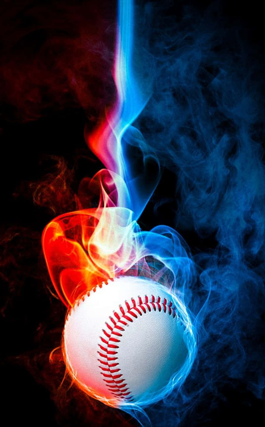 Cool Baseball 桌布 壁紙 — 一個被旋轉的紅色和藍色火焰吞噬的棒球，背景為深色。