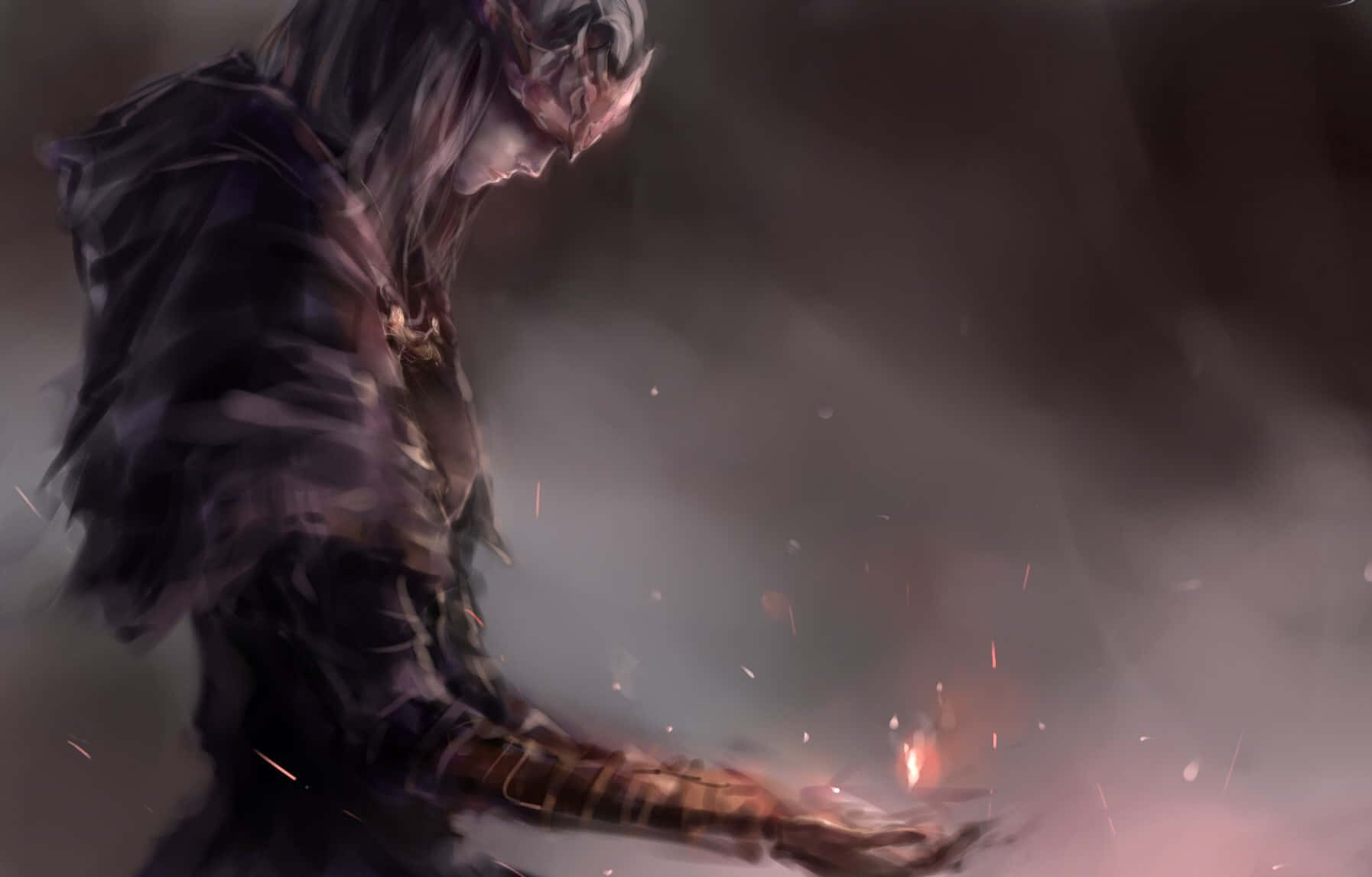 Fire Keeper 桌布 壁紙 — 一個身穿深色盔甲的披風戰士跪在迷霧中，伸出的手飛出火花，營造出陰鬱的數碼藝術場景。