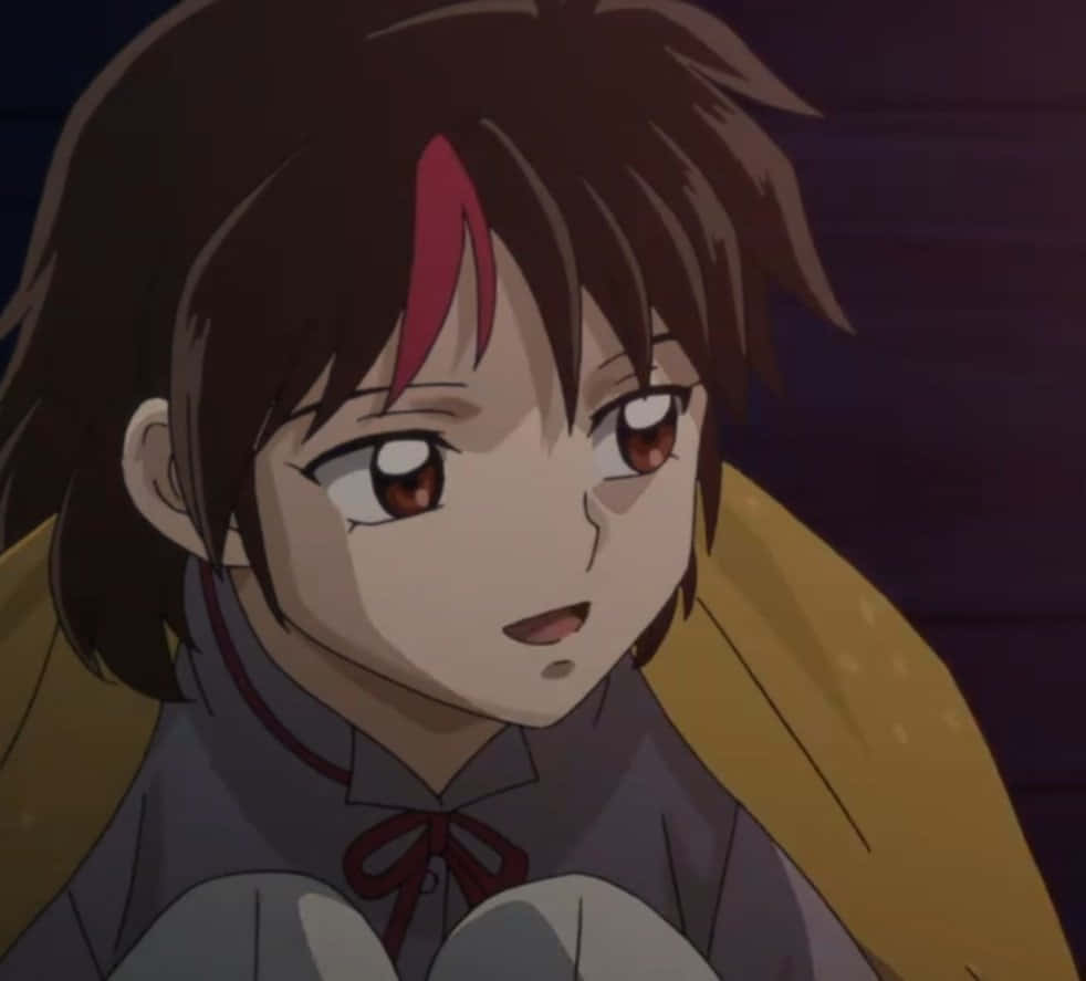 Towa Higurashi 桌布 壁紙 — 一個近距離的動漫女孩，棕色頭髮帶有紅色條紋，在深紫色背景前顯得驚訝。