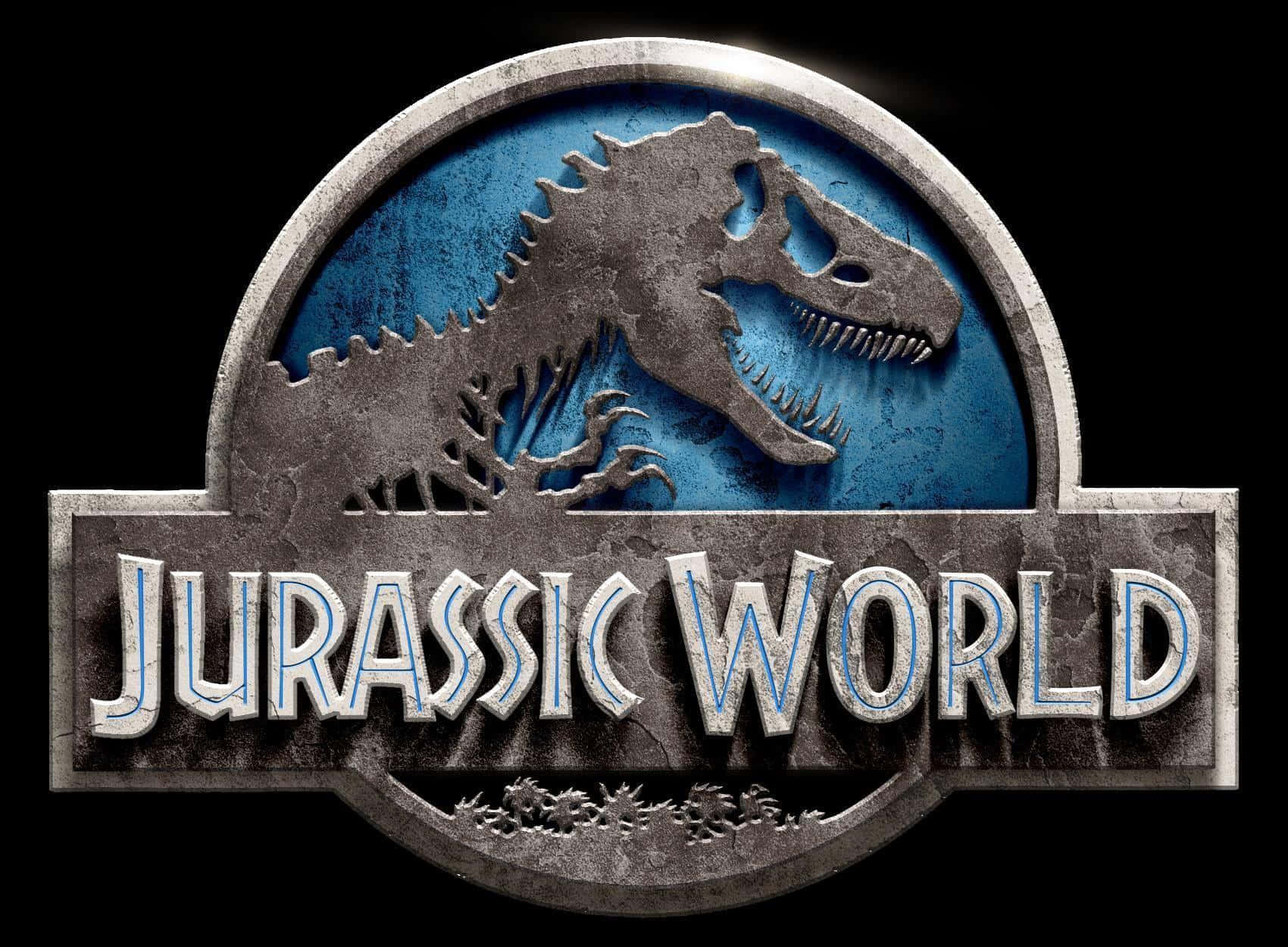 Jurassic World 桌布 壁紙 — 一個金屬質感的 Jurassic World 標誌，在帶有紋理的藍色背景上呈現咆哮的暴龍剪影。