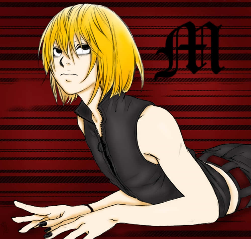 Death Note Mello 桌布 壁紙 — 一個金髮動漫角色塗著黑色指甲油，躺在帶有哥德式 'M' 符號的紅色條紋背景上。
