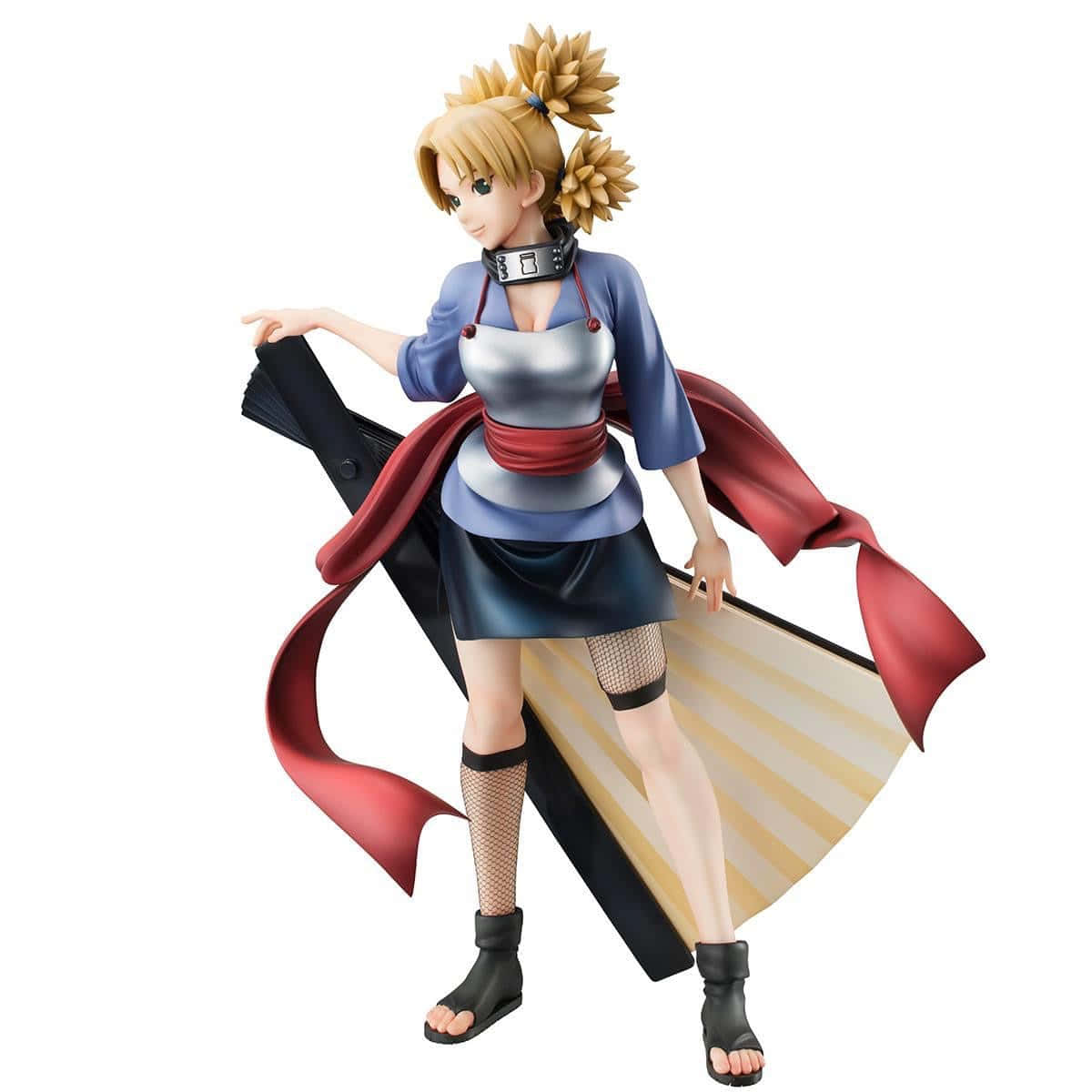 Temari 桌布 壁紙 — 一個金髮雙丸子頭的動漫忍者公仔，在白色背景前手持一個黑色和米色的大扇子。