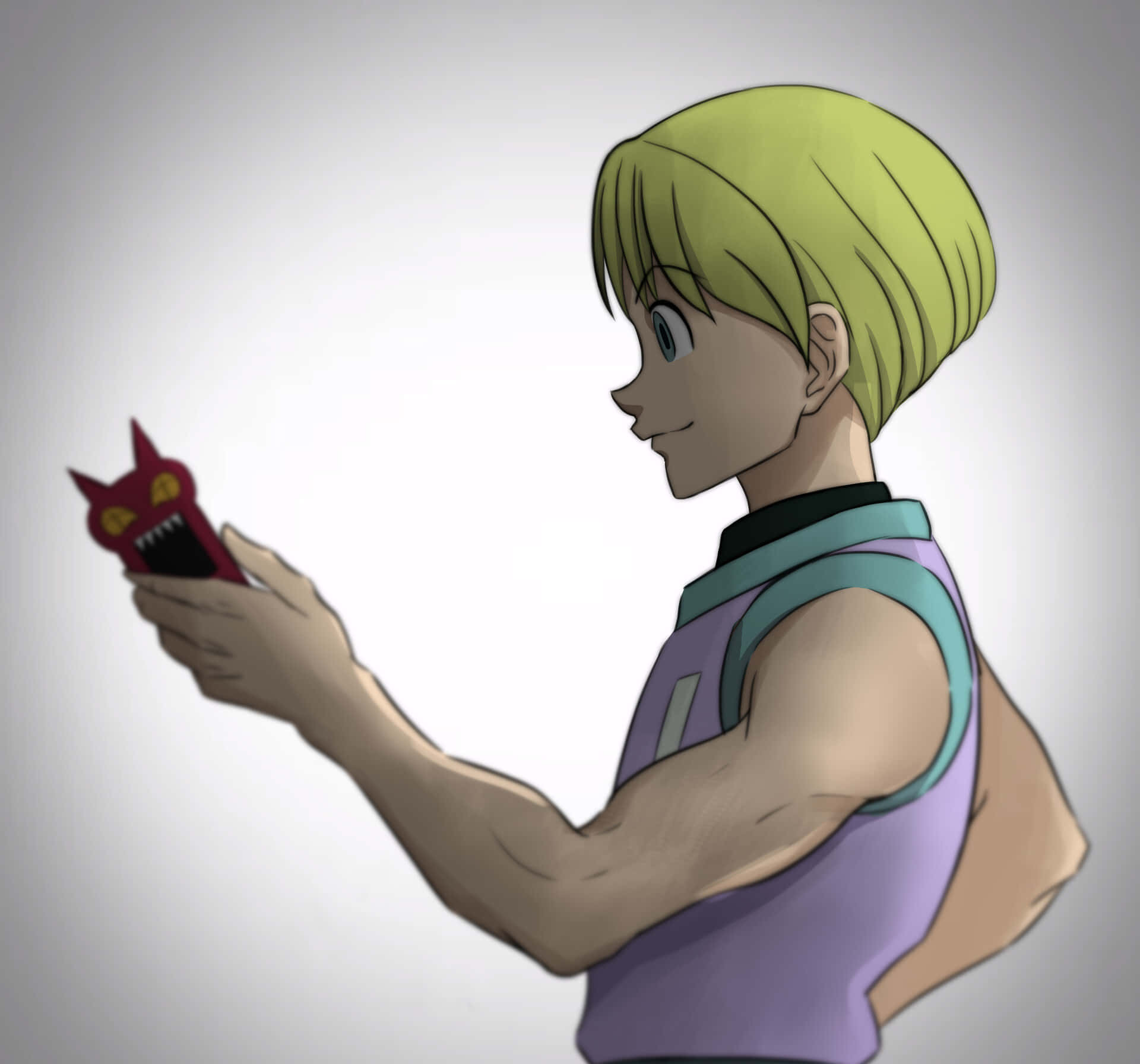 Shalnark 桌布 壁紙 — 一個開心的金髮動漫男孩在純灰色背景前拿著一部紅色惡魔主題手機。