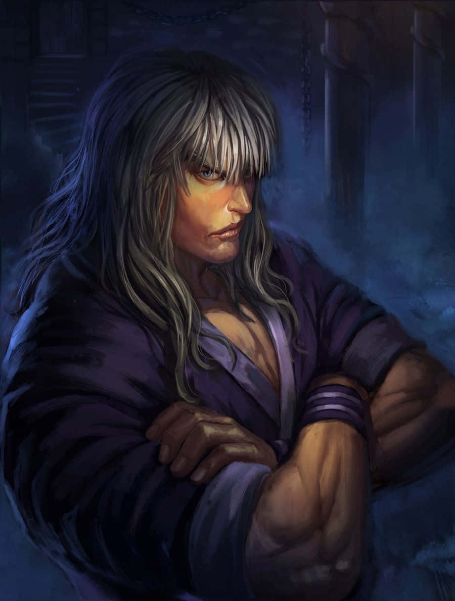 Silva Zoldyck 桌布 壁紙 — 一個陰鬱的動漫戰士，長長銀髮，身穿紫色長袍，雙臂交叉，眼神銳利，站在昏暗的地牢中。