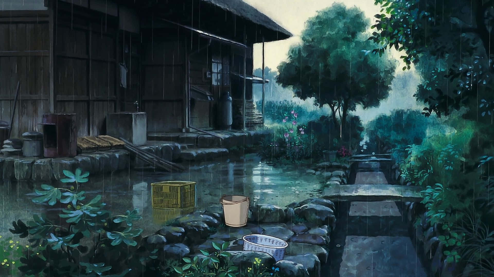 Only Yesterday 桌布 壁紙 — 一個雨中的日本鄉村場景，有木屋、石徑和茂密的綠植，籠罩在柔和暮光下。