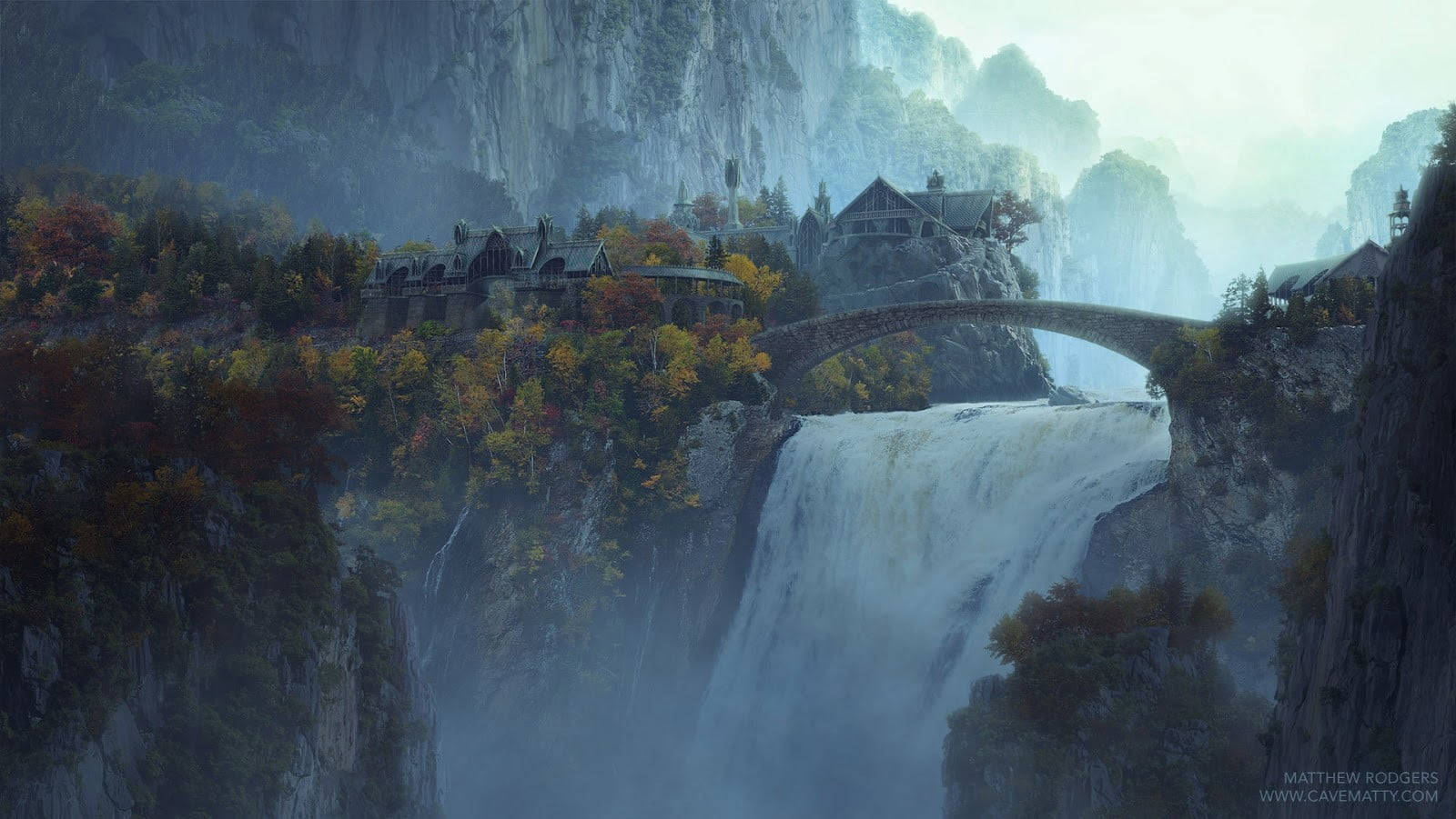 Lord Of The Rings Landscape 桌布 壁紙 — 一個霧氣繚繞的山峽，有一座石橋橫跨咆哮的瀑布，周圍有秋色樹木和懸崖邊的房屋。