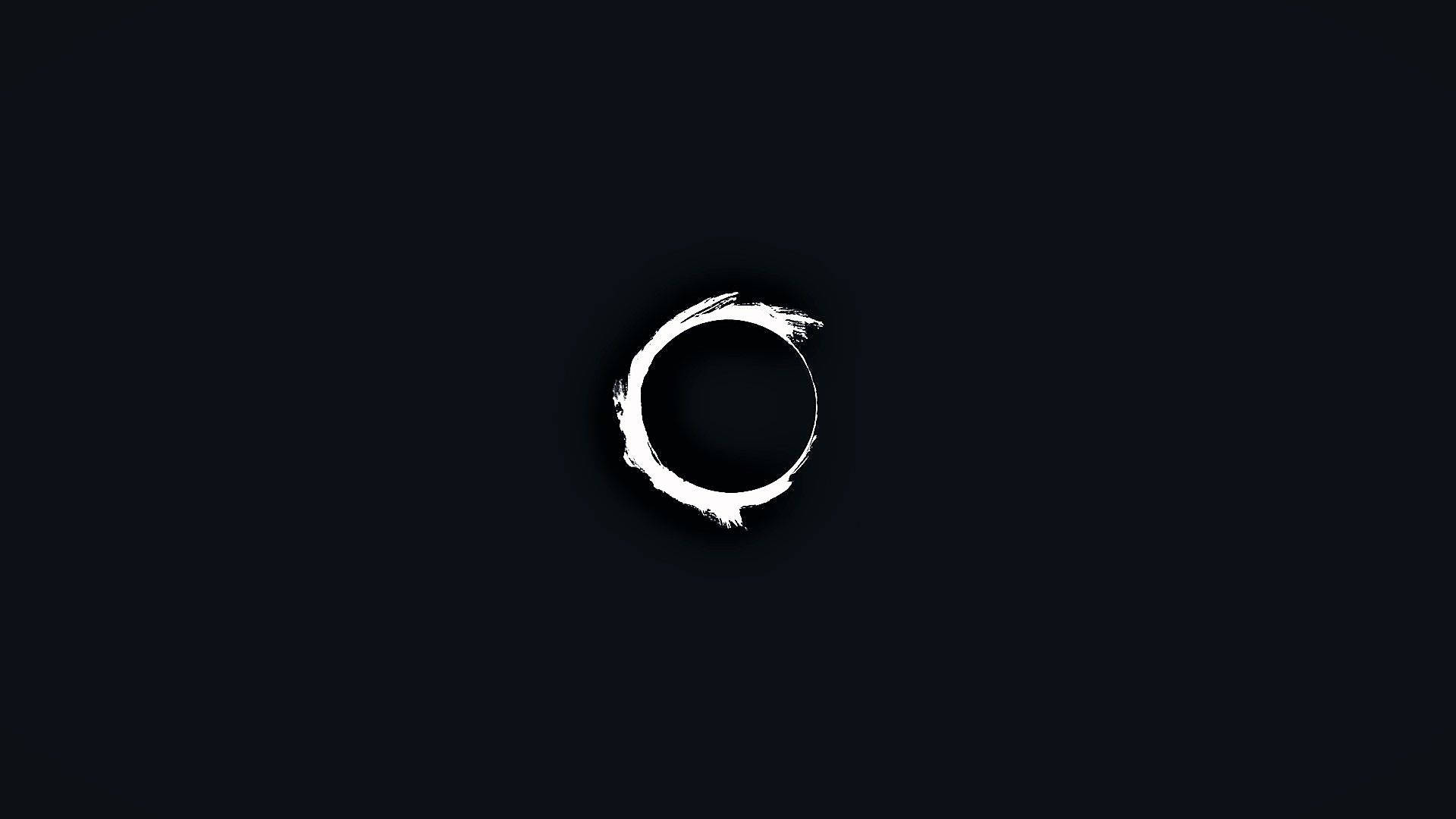 Dark Minimalist 桌布 壁紙 — 一個鮮明的白色筆觸圓圈漂浮在帶有紋理邊緣的深黑色背景上。