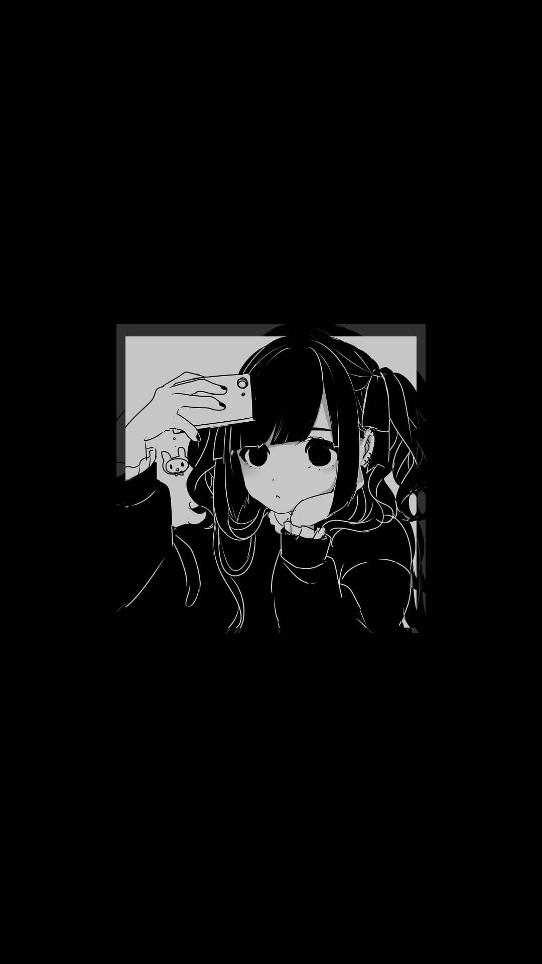 獨自一人 桌布 壁紙 — 一個黑白動漫女孩紮著辮子，在黑暗背景下用手機自拍。