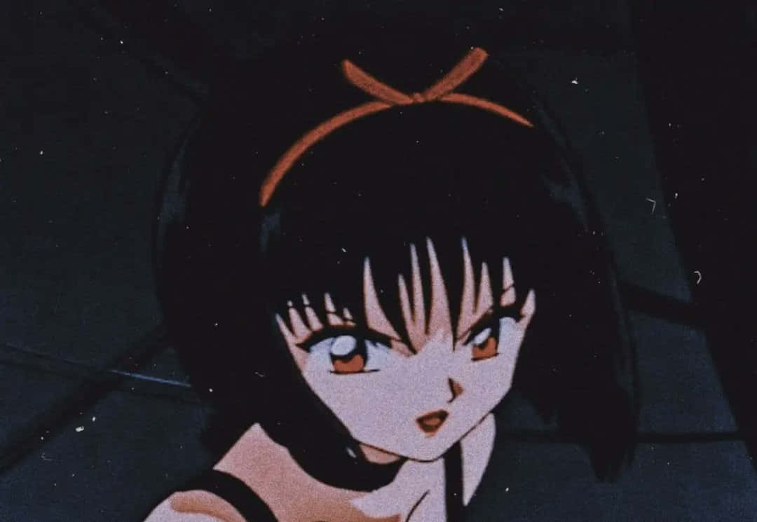 Inuyasha Yura 桌布 壁紙 — 一個黑髮橙絲帶的動漫女孩特寫，在黑暗背景下強烈凝視。