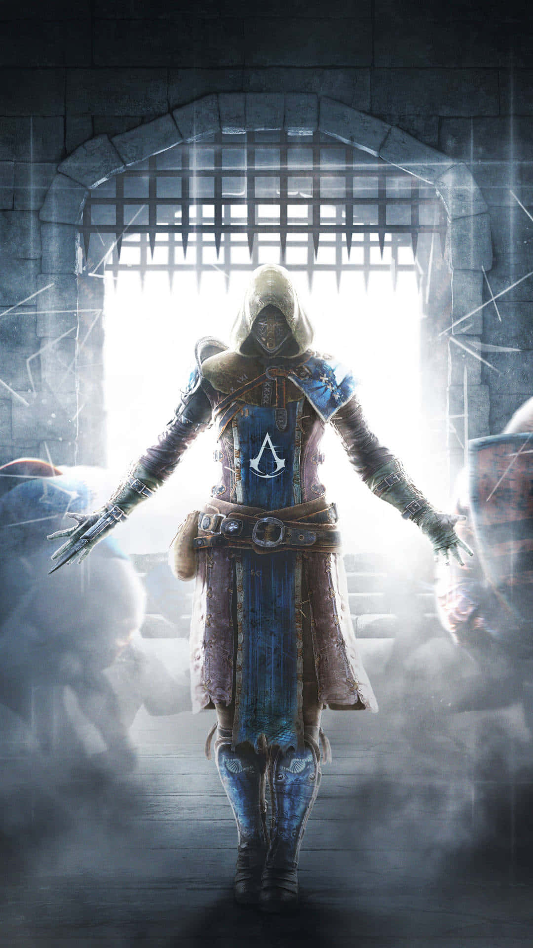 Ezio Auditore 桌布 壁紙 — 一名戴著兜帽的刺客站在石頭監獄牢房中，身後有鐵欄窗戶射出的明亮光線。