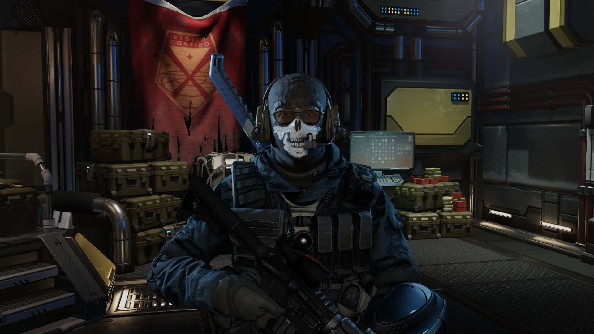 Simon Ghost Riley 桌布 壁紙 — 一名戴著骷髏面具和戰術裝備的士兵在燈光昏暗的未來軍事地堡內手持步槍。