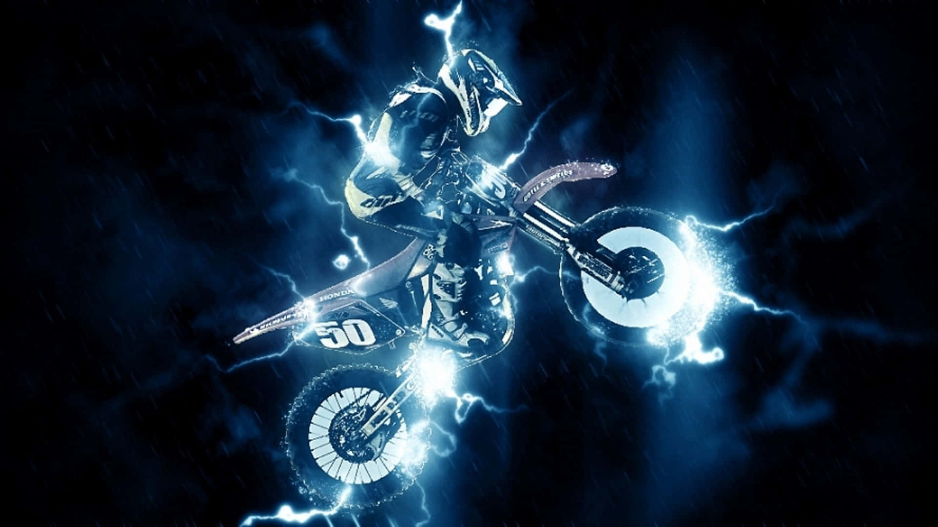 Motocross 桌布 壁紙 — 一名越野電單車手在電光藍色閃電環繞下，背景是黑暗暴風雨的天空。
