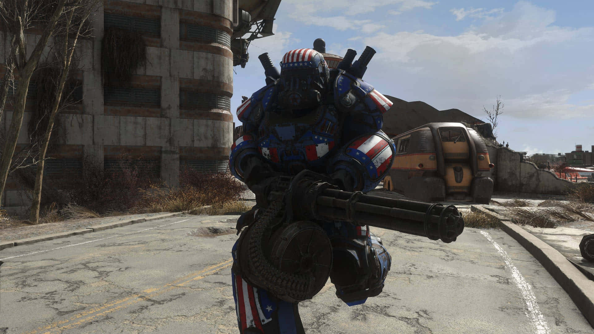 Fallout 4 Power Armor 桌布 壁紙 — 一名身穿愛國裝備的重裝士兵在廢墟城市中手持迷你砲準備就緒。