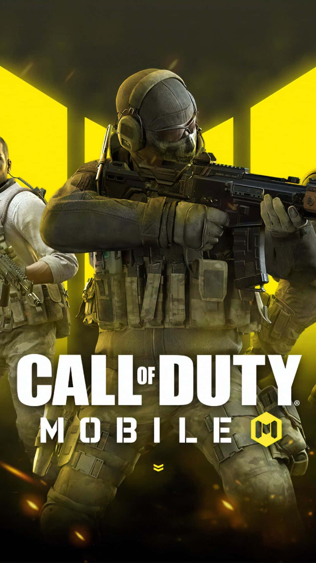 Call Of Duty Mobile 桌布 壁紙 — 一名身穿戰術裝備的士兵在發光的黃色背景上瞄準步槍，並帶有「Call of Duty Mobile」文字。