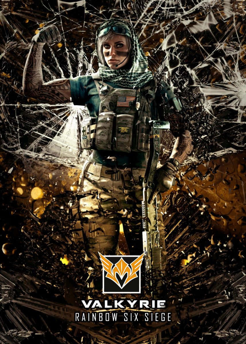 Rainbow Six Siege Valkyrie 桌布 壁紙 — 一名身穿戰術裝備的女兵，手持步槍衝破碎裂的玻璃，周圍佈滿碎片和金色火花。