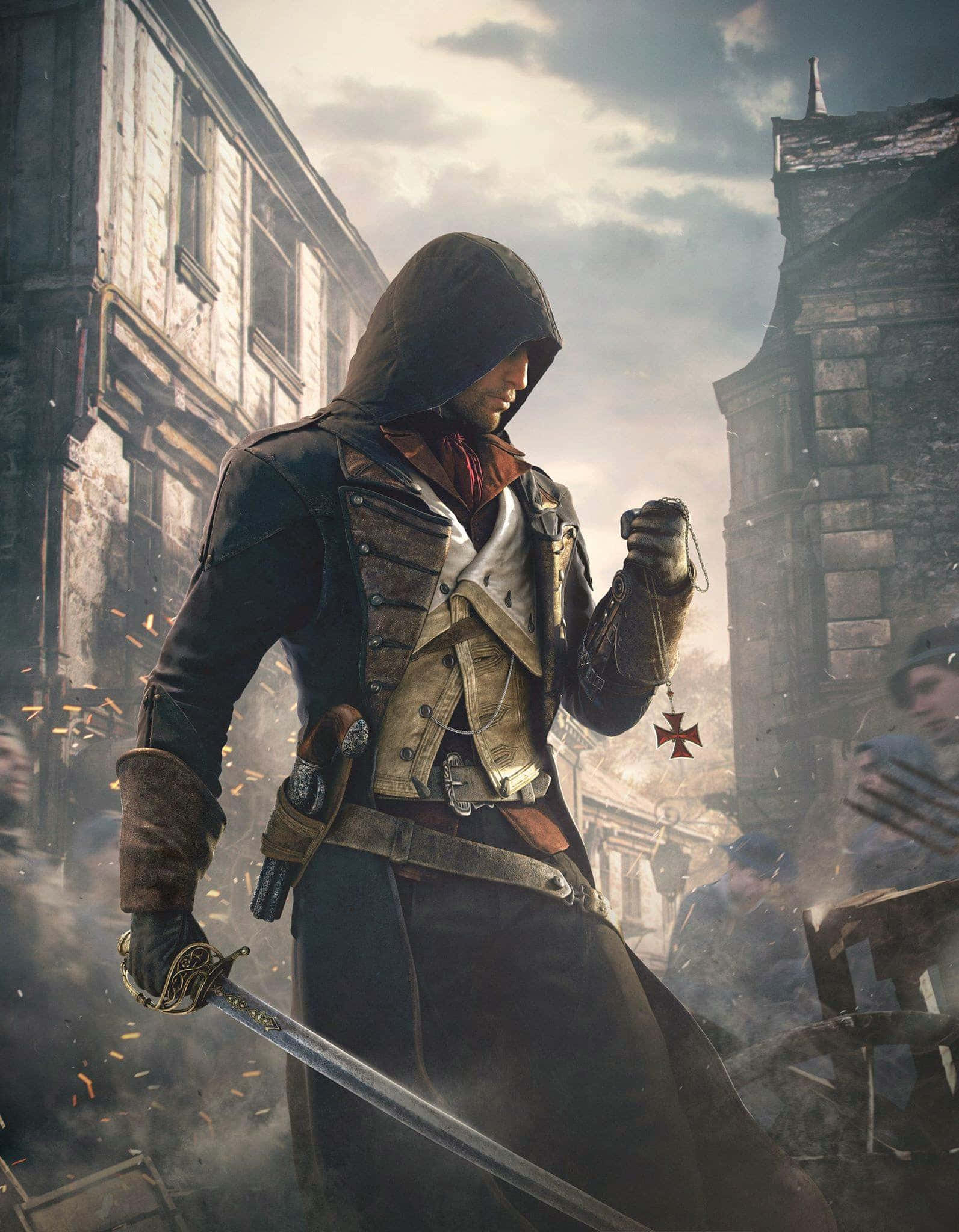 Arno Dorian 桌布 壁紙 — 一名身穿時代服裝的戴帽刺客在煙霧瀰漫的城市街頭戰鬥中揮舞著劍，火花四濺。