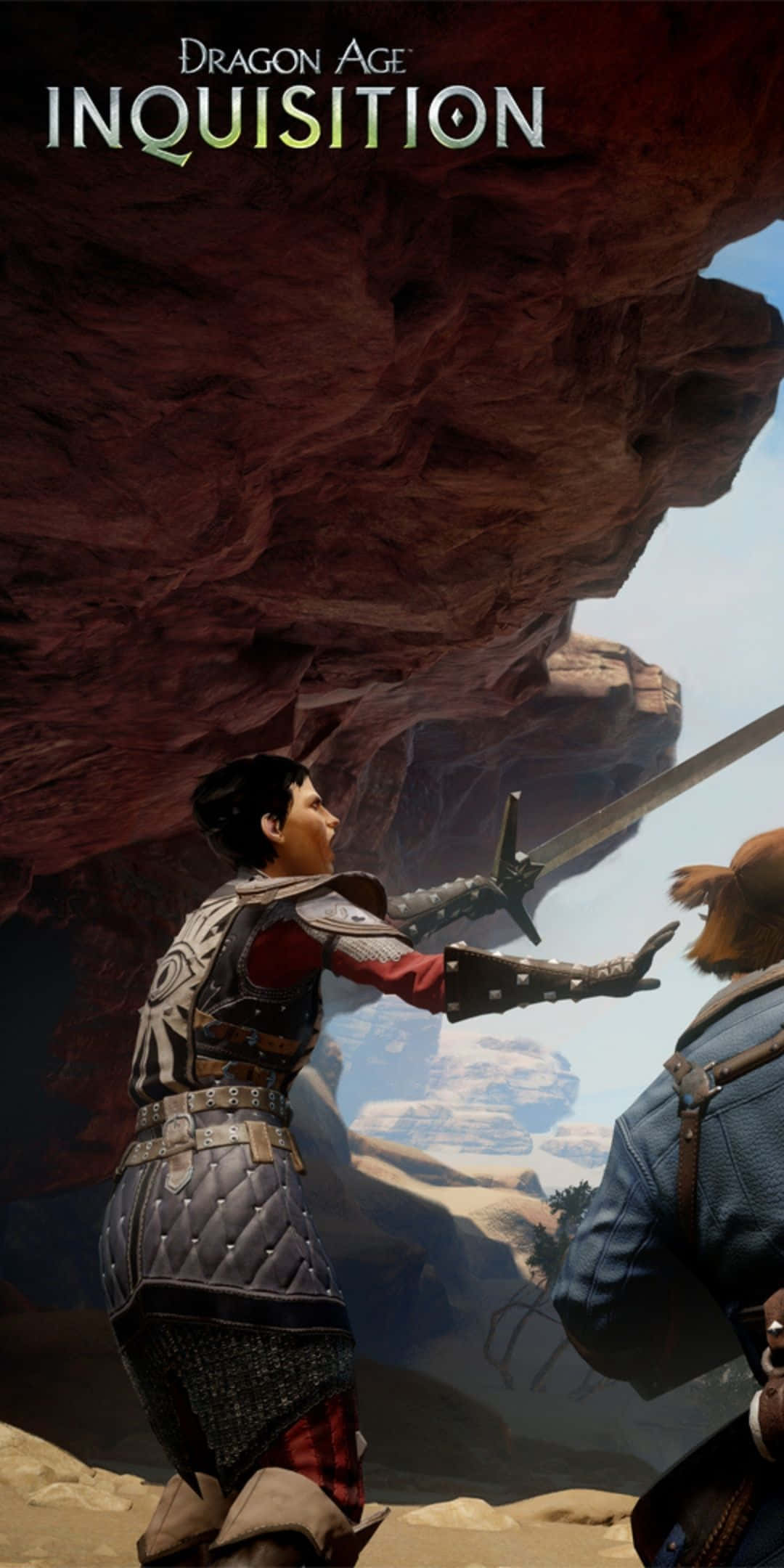 Pixel 3 Dragon Age Inquisition 桌布 壁紙 — 一名身穿精細盔甲的戰士在沙漠峽谷的巨大紅色岩石懸垂下，將劍伸向另一個角色。