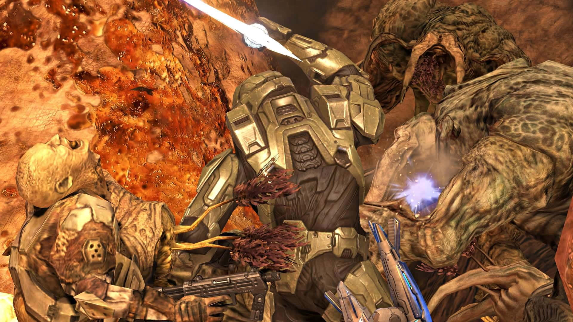 Halo Flood 桌布 壁紙 — 一名身穿重型盔甲的士兵在熾熱的外星景觀中，手持發光武器與怪誕的外星生物戰鬥。