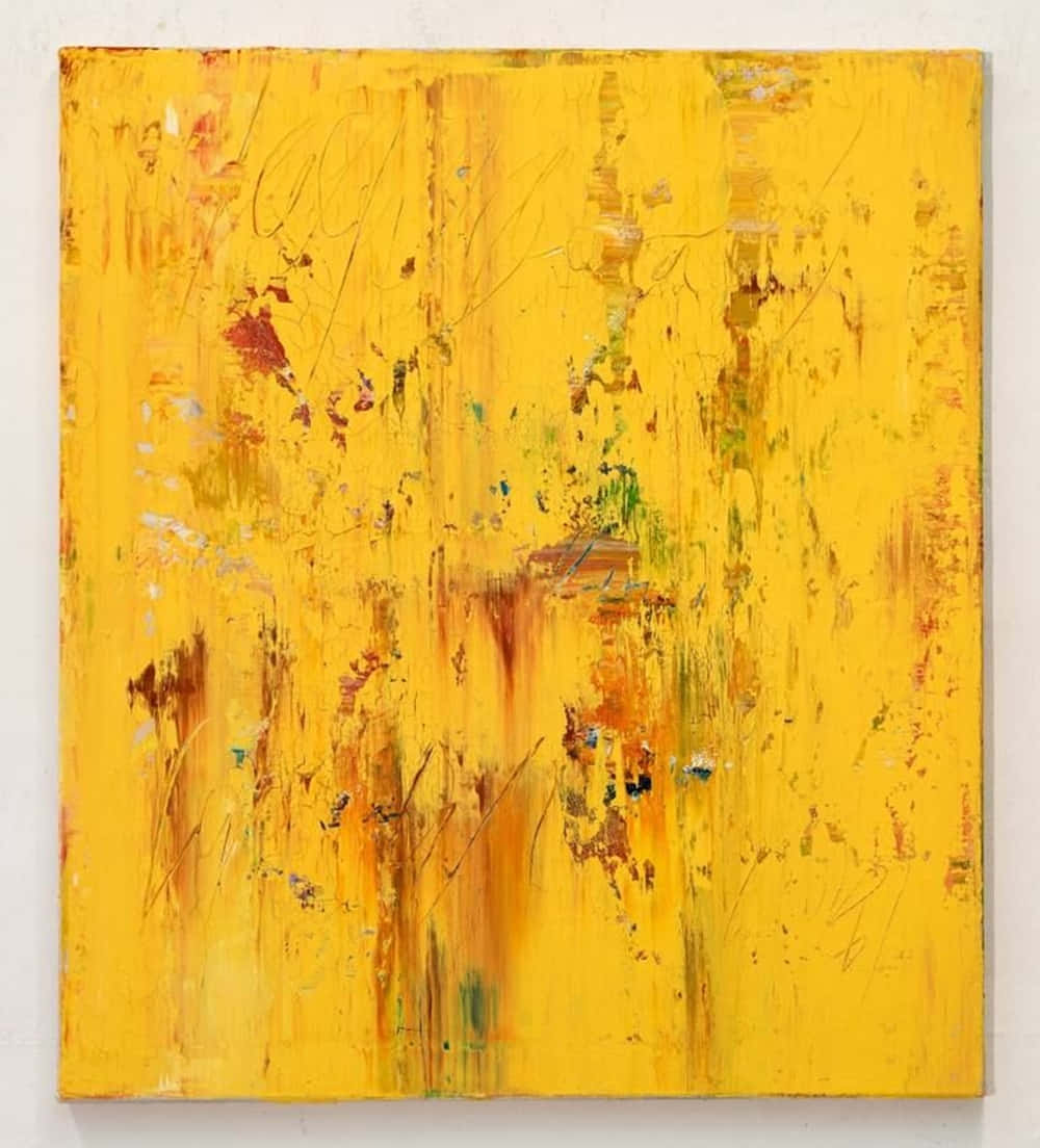 Yellow Art 桌布 壁紙 — 一幅充滿活力的抽象畫，以黃色為主，帶有橙啡色條紋，以及綠色和藍色的點綴，紋理筆觸。