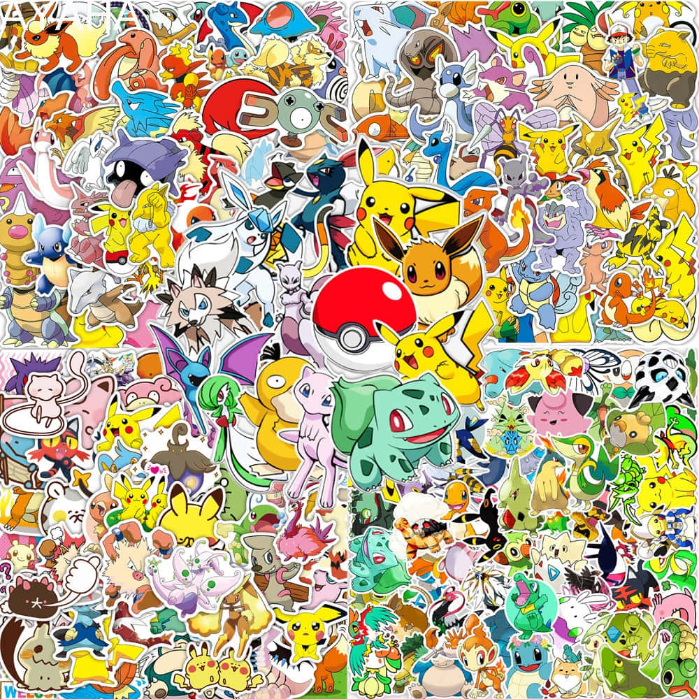 Pokemon Stickers 桌布 壁紙 — 一幅充滿活力的拼貼畫，展示色彩繽紛的寵物小精靈貼紙，包括比卡超、奇異種子及其他標誌性角色，排列密集且充滿玩味。