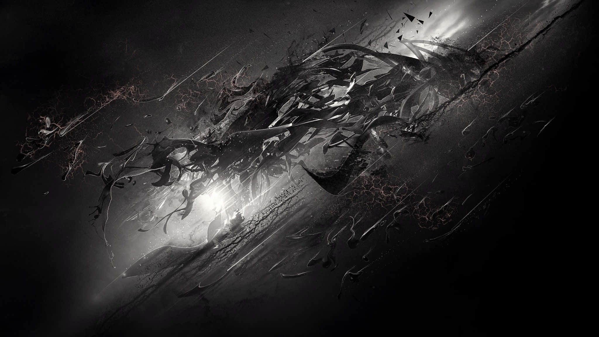 Dark Abstract Art 桌布 壁紙 — 一幅戲劇性的單色數位藝術作品，以抽象破碎的玻璃碎片為特色，由明亮的中央光源在黑暗背景下照亮。