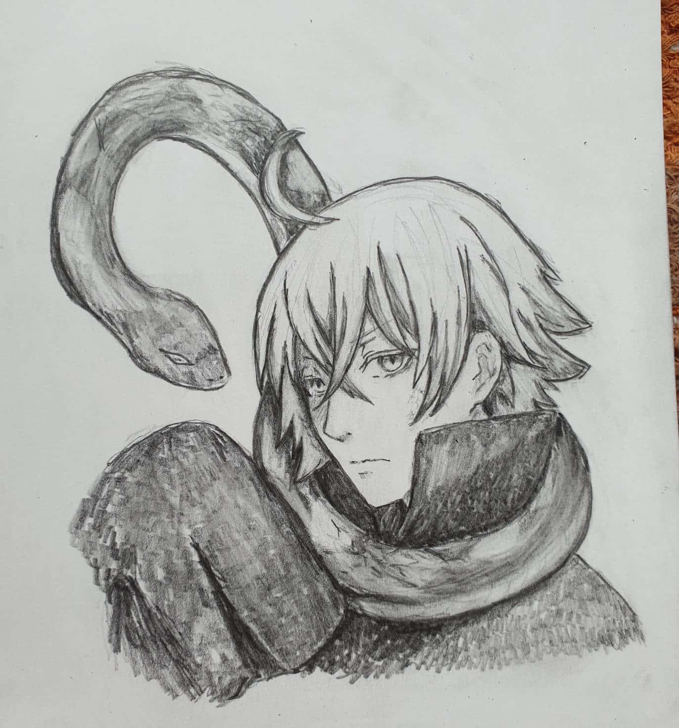 Black Butler Snake 桌布 壁紙 — 一幅鉛筆素描，描繪一個年輕的動漫角色，一條蛇纏繞在他們的肩膀和頭上。