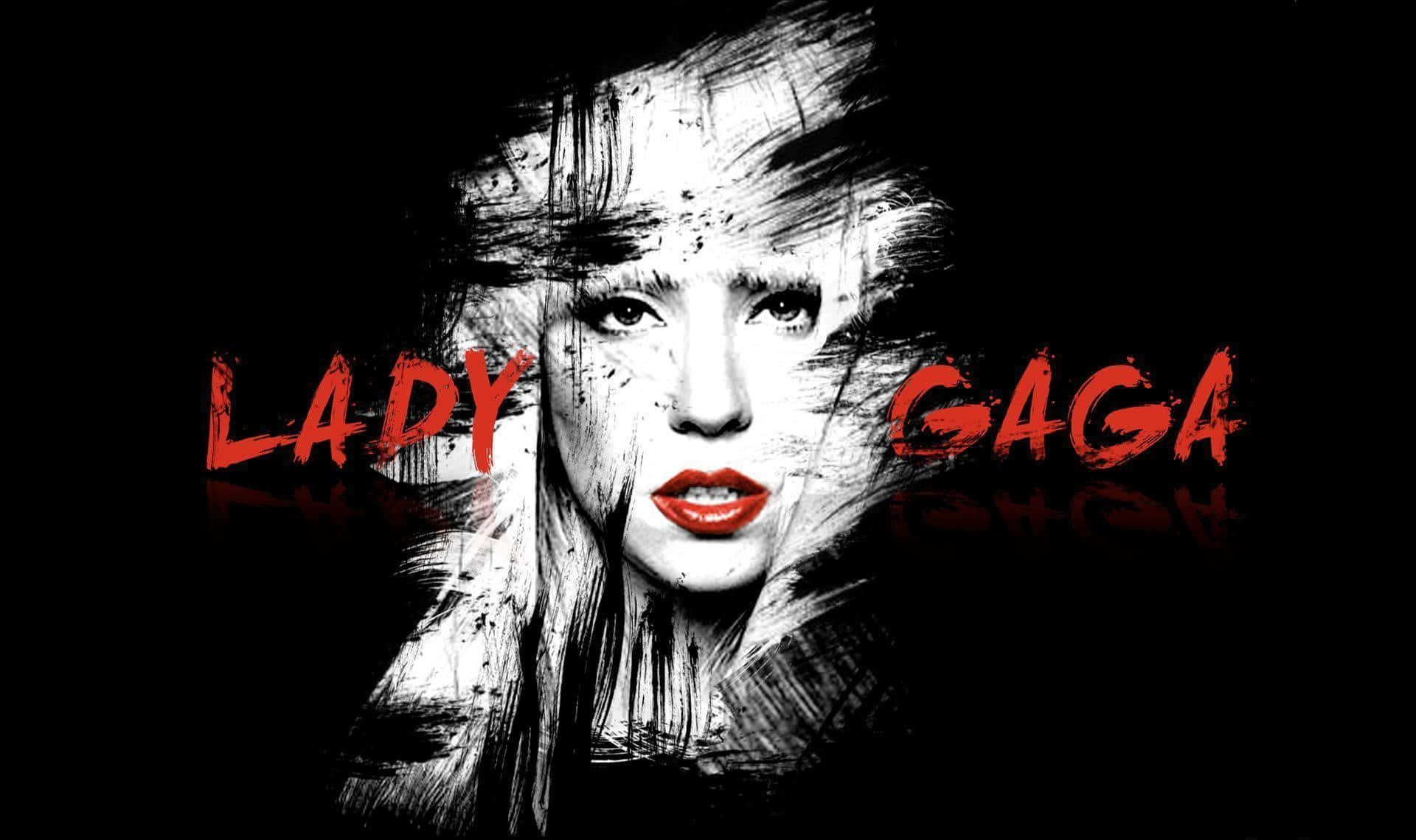 Lady Gaga 桌布 壁紙 — 一幅高對比度的黑白肖像，Lady Gaga 在深色背景下展現大膽的紅唇和模糊的妝容。