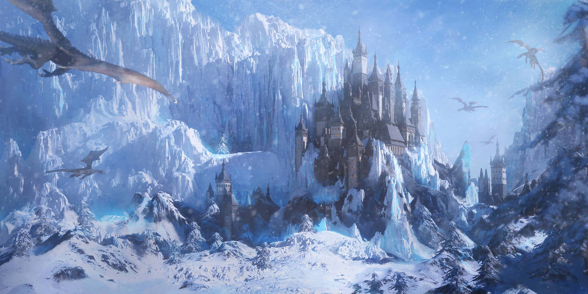 冰雪城堡 桌布 壁紙 — 一座雄偉的冰城堡坐落在冰凍的懸崖上，巨龍在白雪皚皚的冬日天空中翱翔。