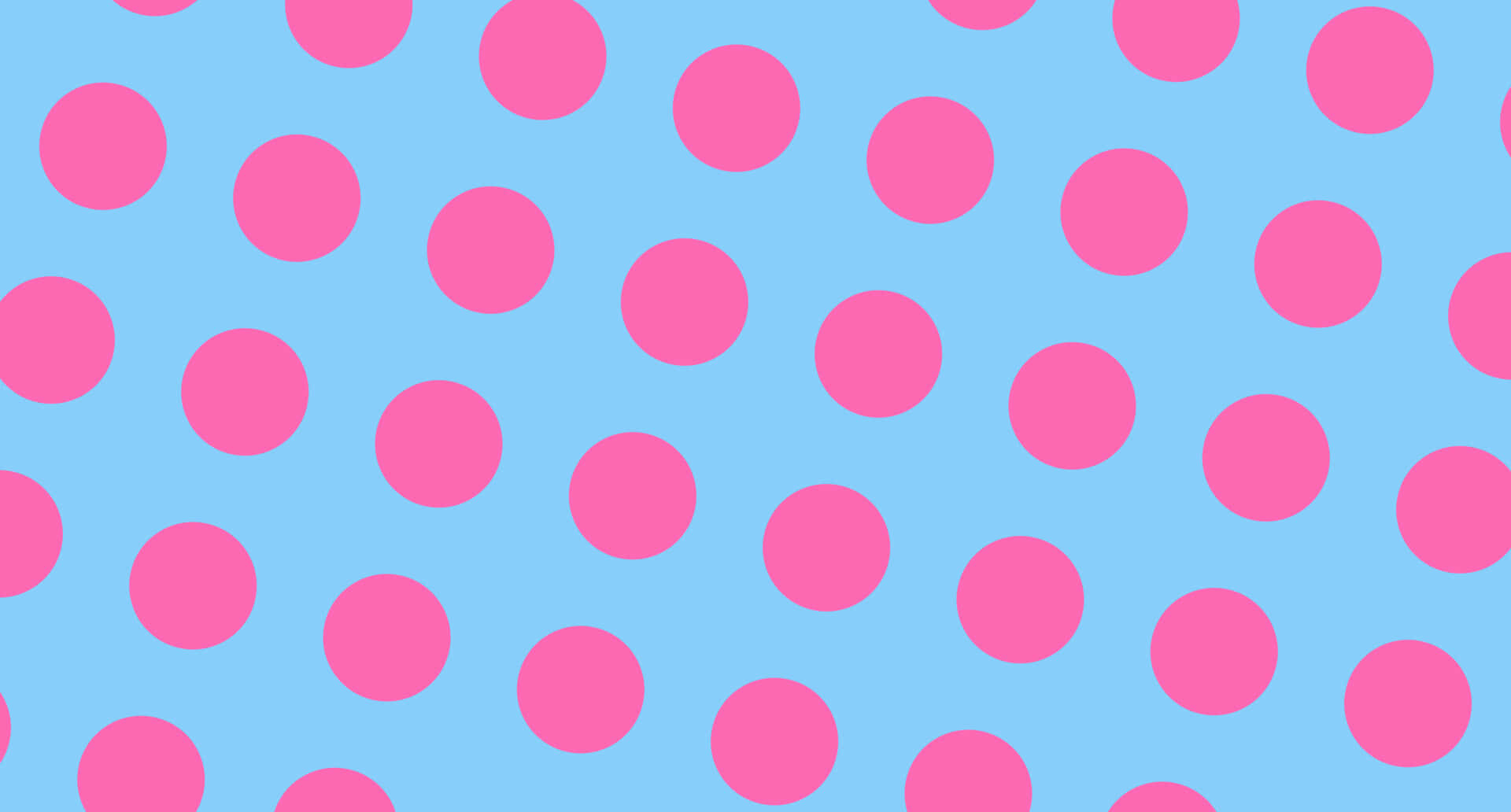 Pink Polka Dot 桌布 壁紙 — 一張歡快的牆紙，柔和的藍色背景上散佈著明亮的粉紅色圓點。