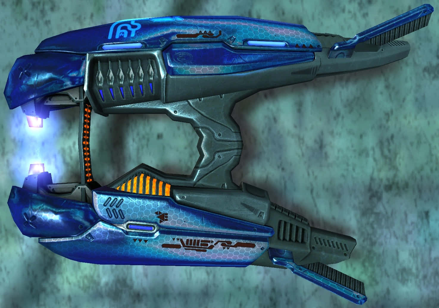 Plasma Rifle 桌布 壁紙 — 一把未來風格的藍銀色科幻武器，帶有發光的橙色點綴，放置在紋理灰色表面上。