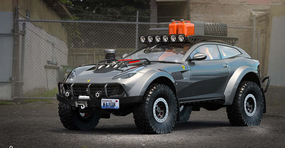 Off-road Car 桌布 壁紙 — 一架堅固的灰色越野法拉利SUV，配備超大輪胎和車頂行李架上的橙色油桶，停泊在都市小巷中。