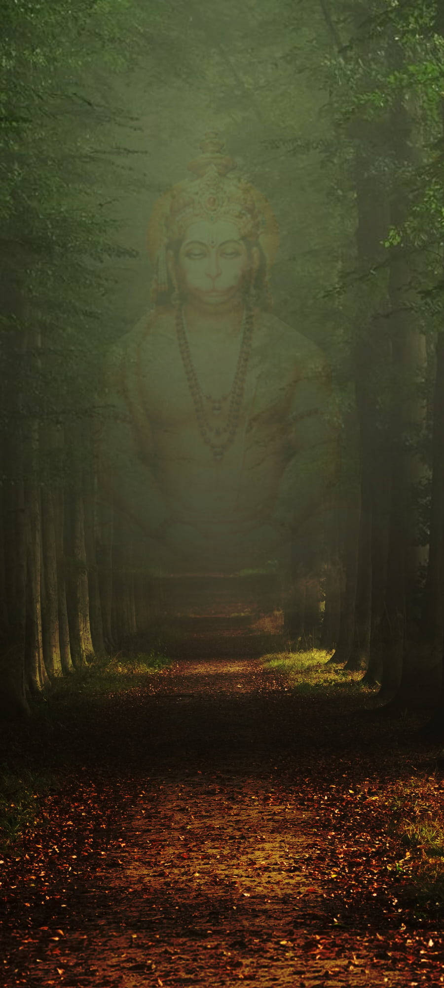 god full HD 桌布 壁紙 — 一條寧靜的森林小徑，兩旁高聳的樹木通向一個在秋日色調中發光的半透明神靈形象。