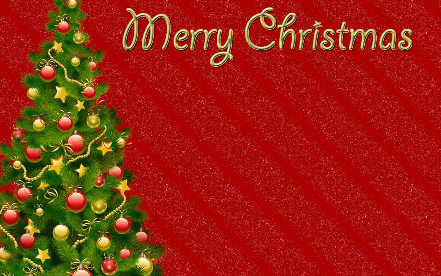 Christmas Eve 桌布 壁紙 — 一棵節日聖誕樹裝飾著紅色、金色和黃色的飾物，立在帶有紋理的紅色背景上，並有金色的「Merry Christmas」字樣。