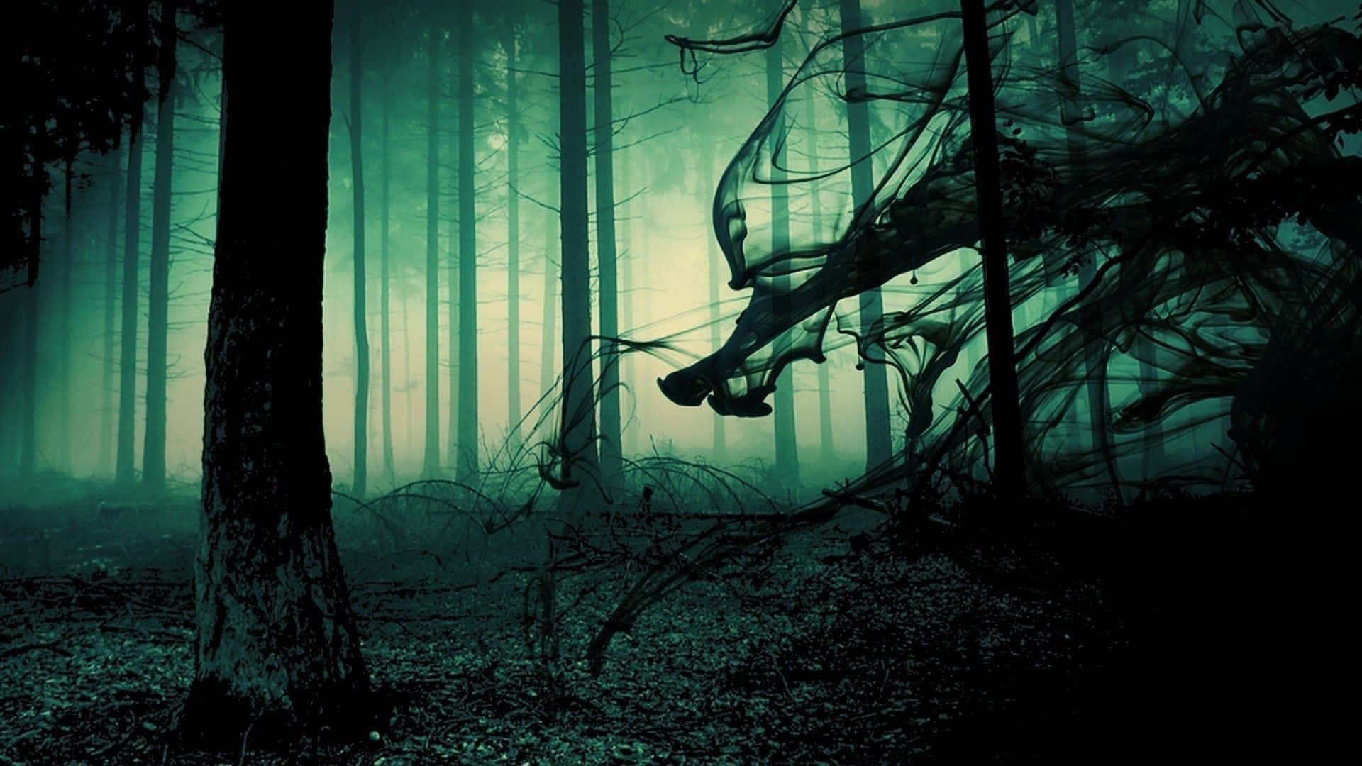 Haunted Forests 桌布 壁紙 — 一片令人心寒的森林，籠罩在詭異的藍綠色迷霧中，扭曲的樹木和幽靈般的藤蔓在黑暗中盤旋。