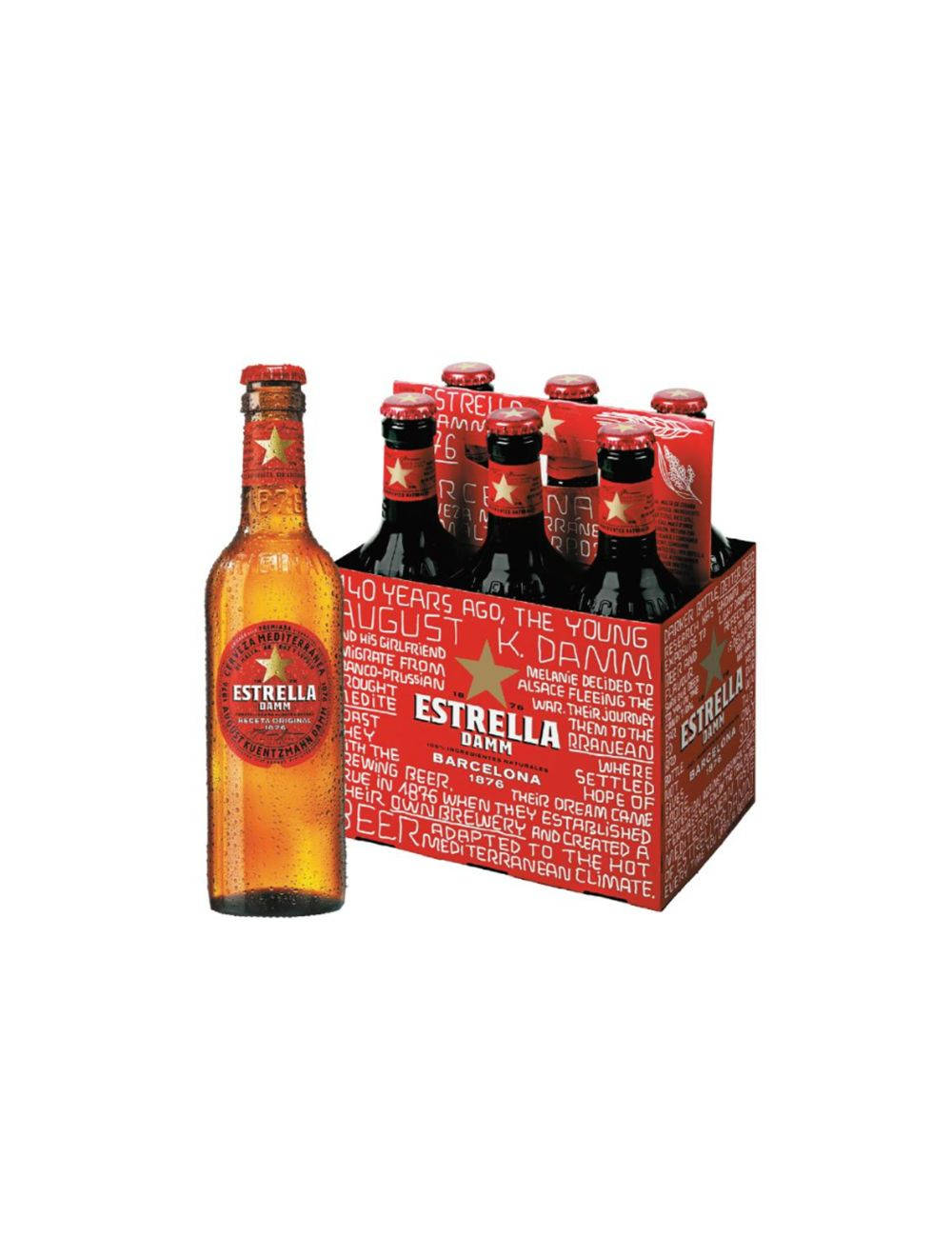 Estrella Damm啤酒六罐裝，旁邊放著一瓶啤酒。